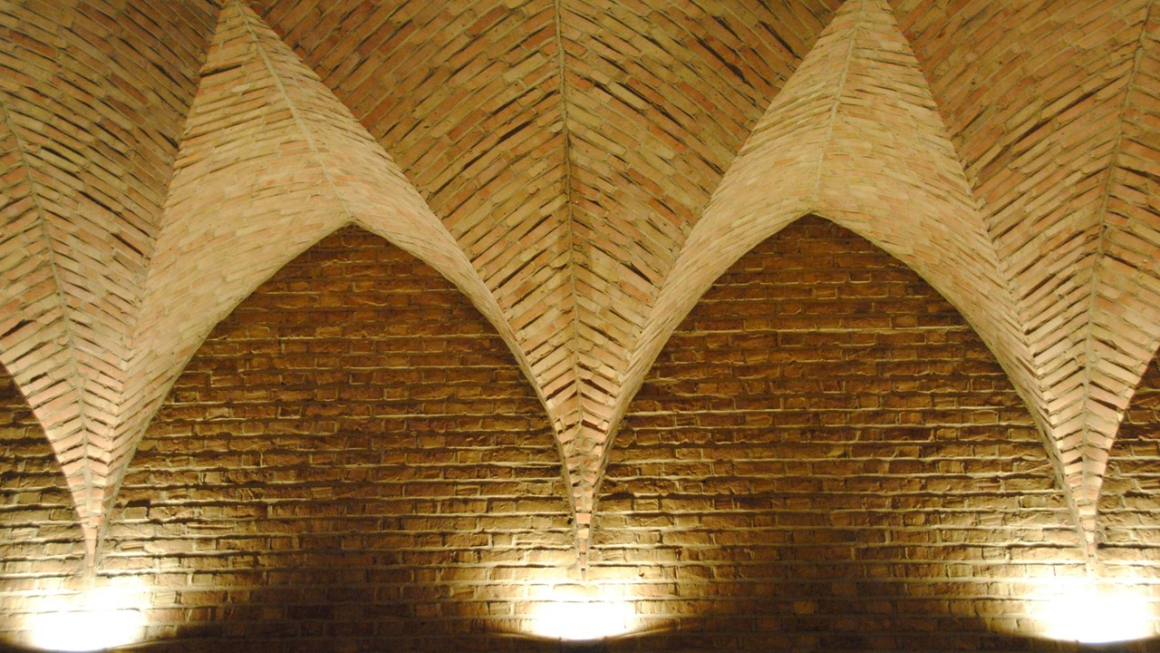 Wees blij met iedereen die langs komt: de hemel heeft ze gestuurd om jou als raadgever te dienen.