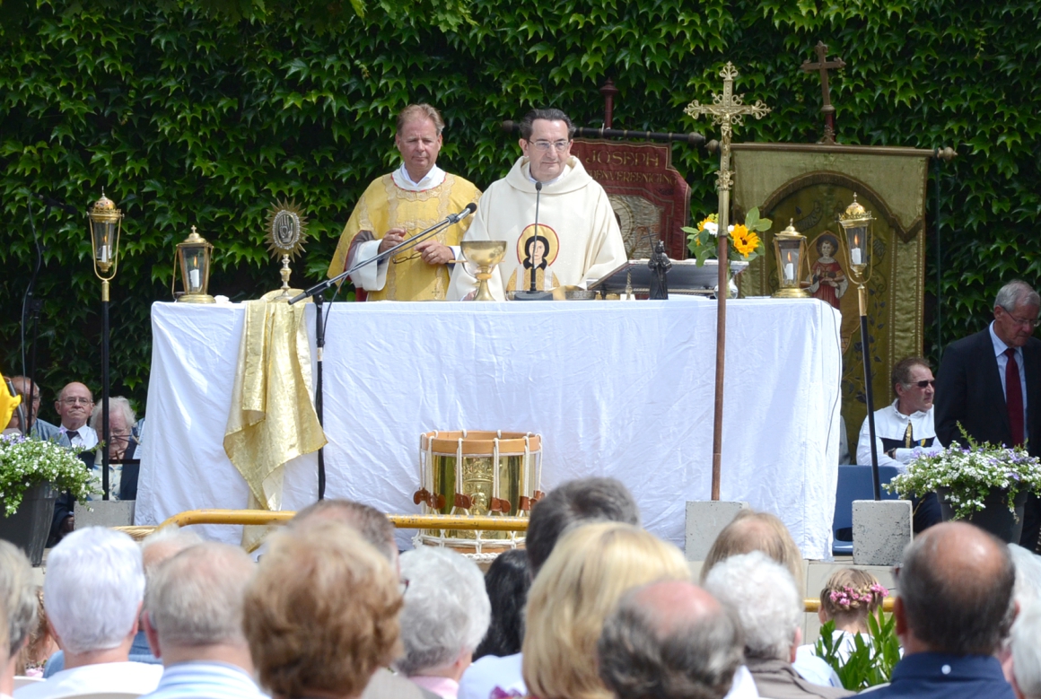 Sint-Odulphus - 2015 - Openluchtviering